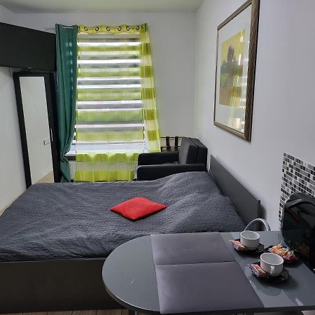 Apartamenty Galeria Polnocna Warsaw Ngoại thất bức ảnh