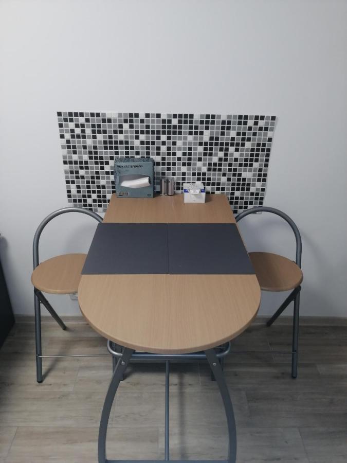 Apartamenty Galeria Polnocna Warsaw Ngoại thất bức ảnh