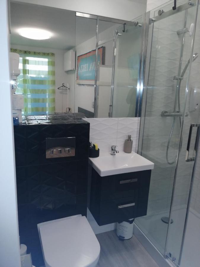 Apartamenty Galeria Polnocna Warsaw Ngoại thất bức ảnh