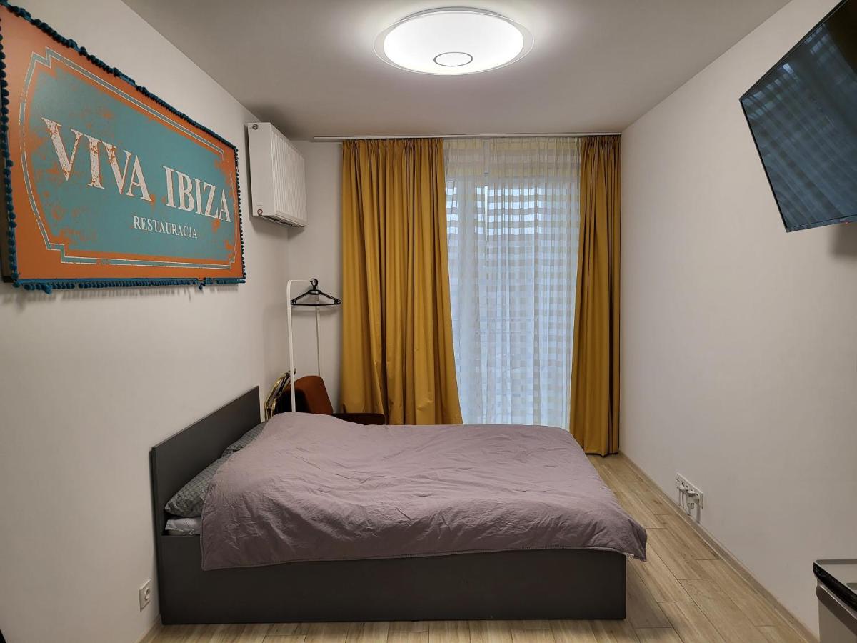 Apartamenty Galeria Polnocna Warsaw Ngoại thất bức ảnh